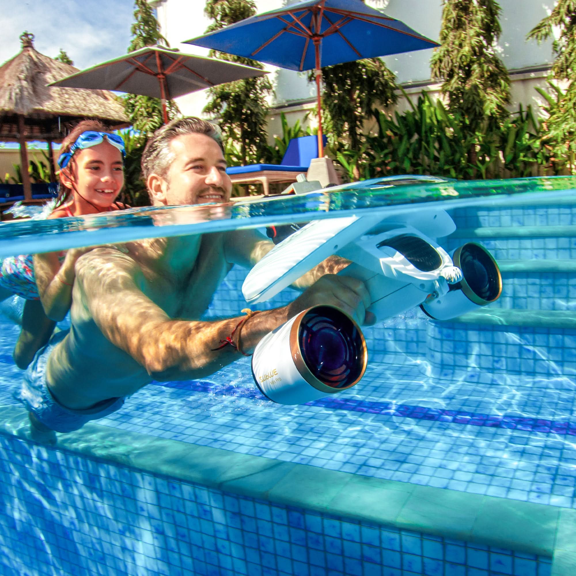 Sublue Whiteshark MixPro – Underwater Scooter for Diving and Snorkeling
