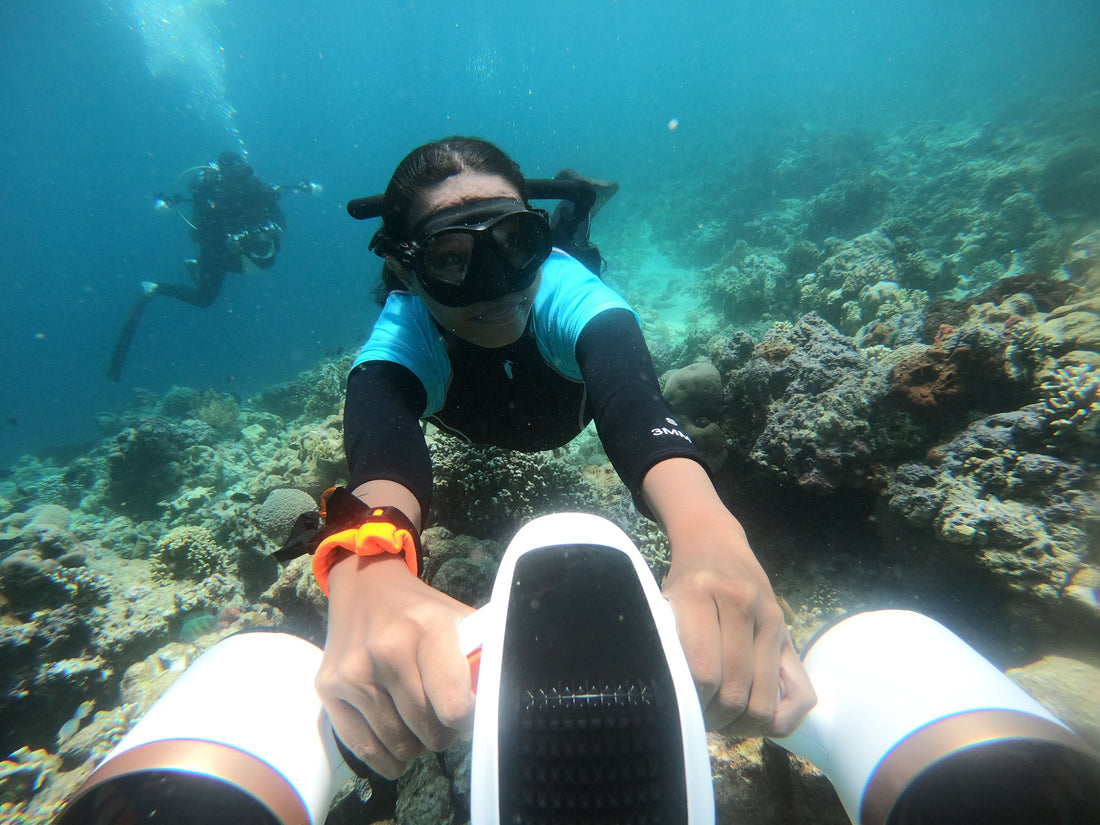 Sublue Whiteshark MixPro – Underwater Scooter for Diving and Snorkeling