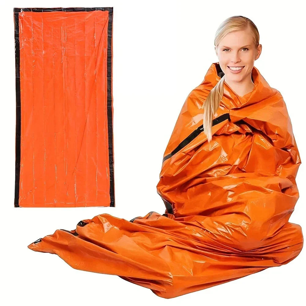 Portable Waterproof Emergency Sleeping Bag – Thermal Mylar Rescue Blanket